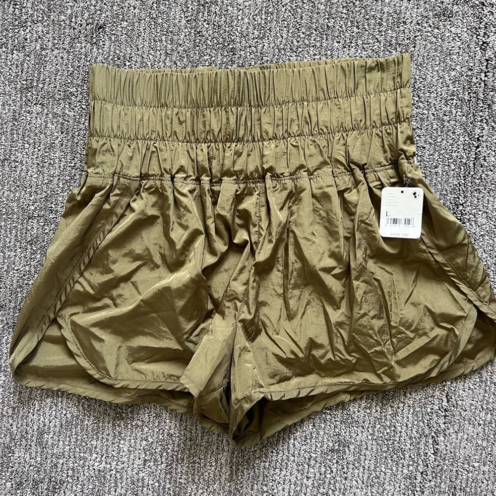 Women’s free people the way home short size L